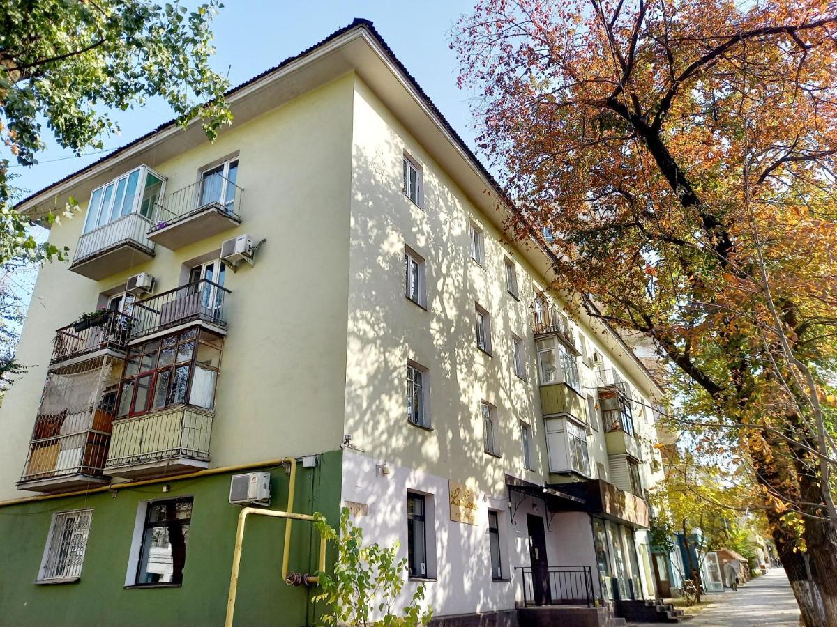 "В Центре Города" Квартира - "Downtown" Apartment Almaty Ngoại thất bức ảnh